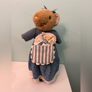 Marjolein Bastin 12" Vera The Mouse w/Mini Book & Stand HALLMARK Plush Doll 1997